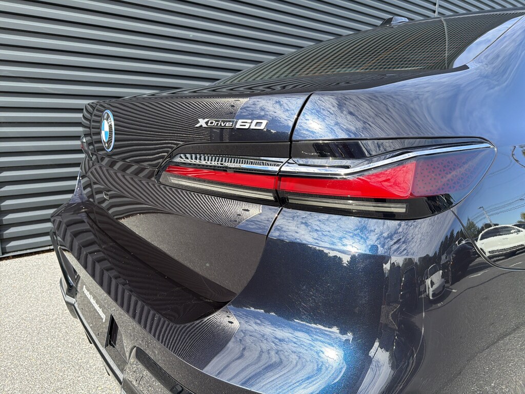 Used 2023 BMW i7 xDrive60 Sedan
