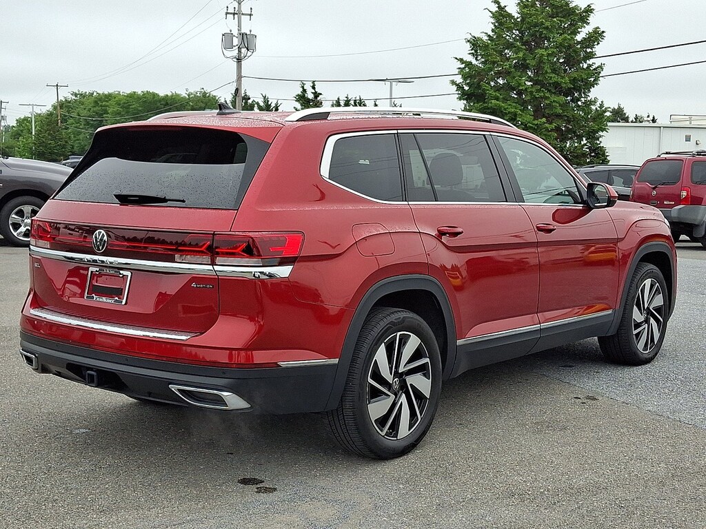 Used 2024 Volkswagen Atlas 2.0T SEL SUV
