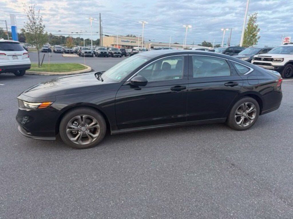 Used 2024 Honda Accord Sedan EX Sedan
