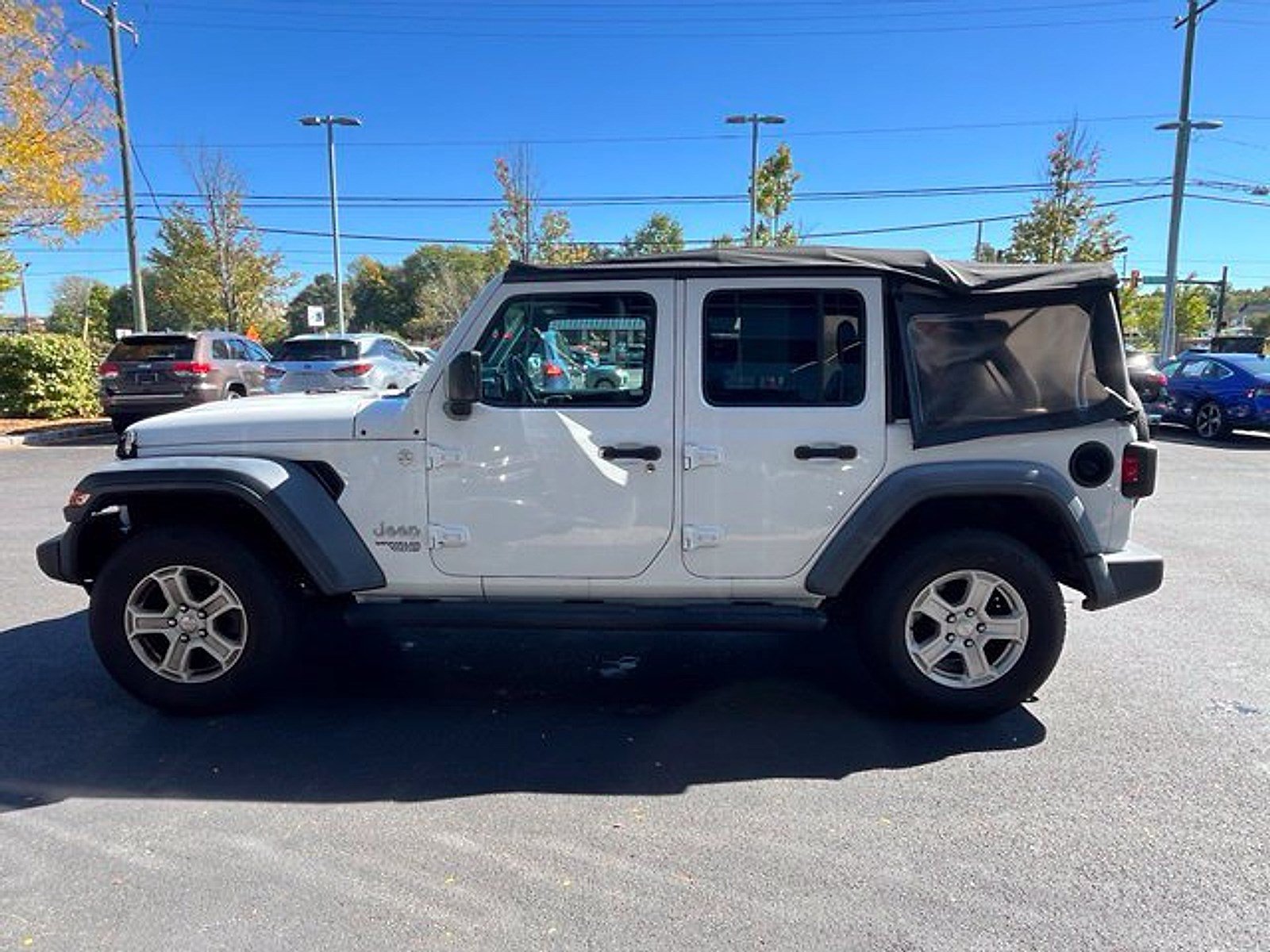 Used 2018 Jeep Wrangler Unlimited Sport SUV