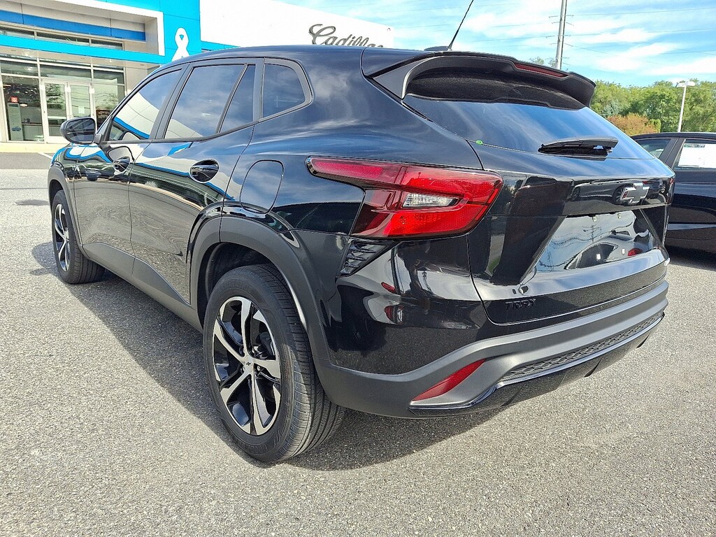 Certified 2024 Chevrolet Trax 1RS SUV