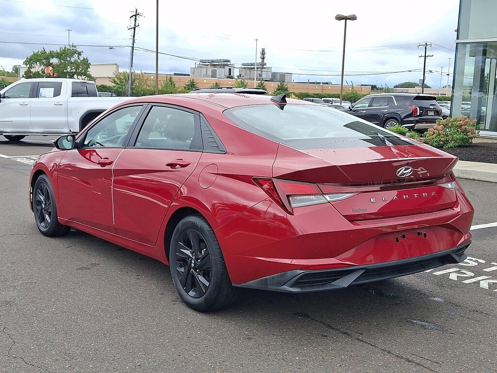 Certified 2022 Hyundai Elantra SEL Sedan
