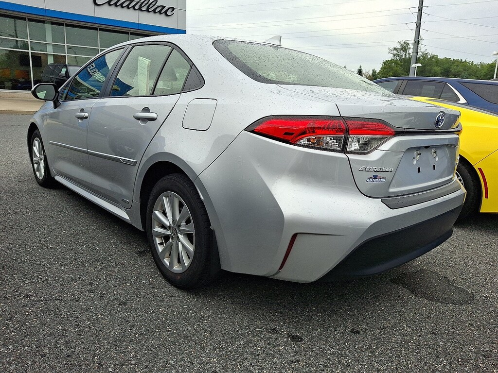 Used 2024 Toyota Corolla Hybrid LE Sedan