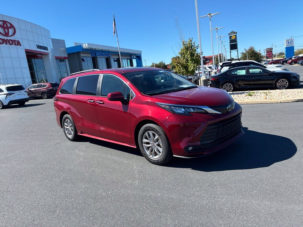 Certified 2026 Toyota Sienna XLE Van Passenger Van