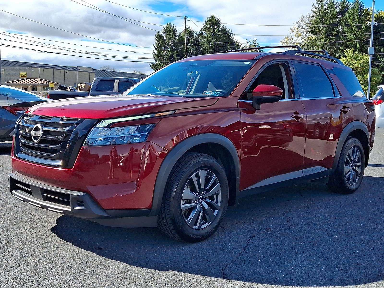 Used 2022 Nissan Pathfinder SV SUV