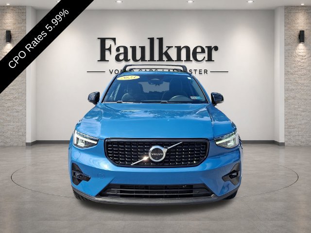 Certified 2023 Volvo XC40 Plus Dark Theme B5 AWD Plus Dark Theme