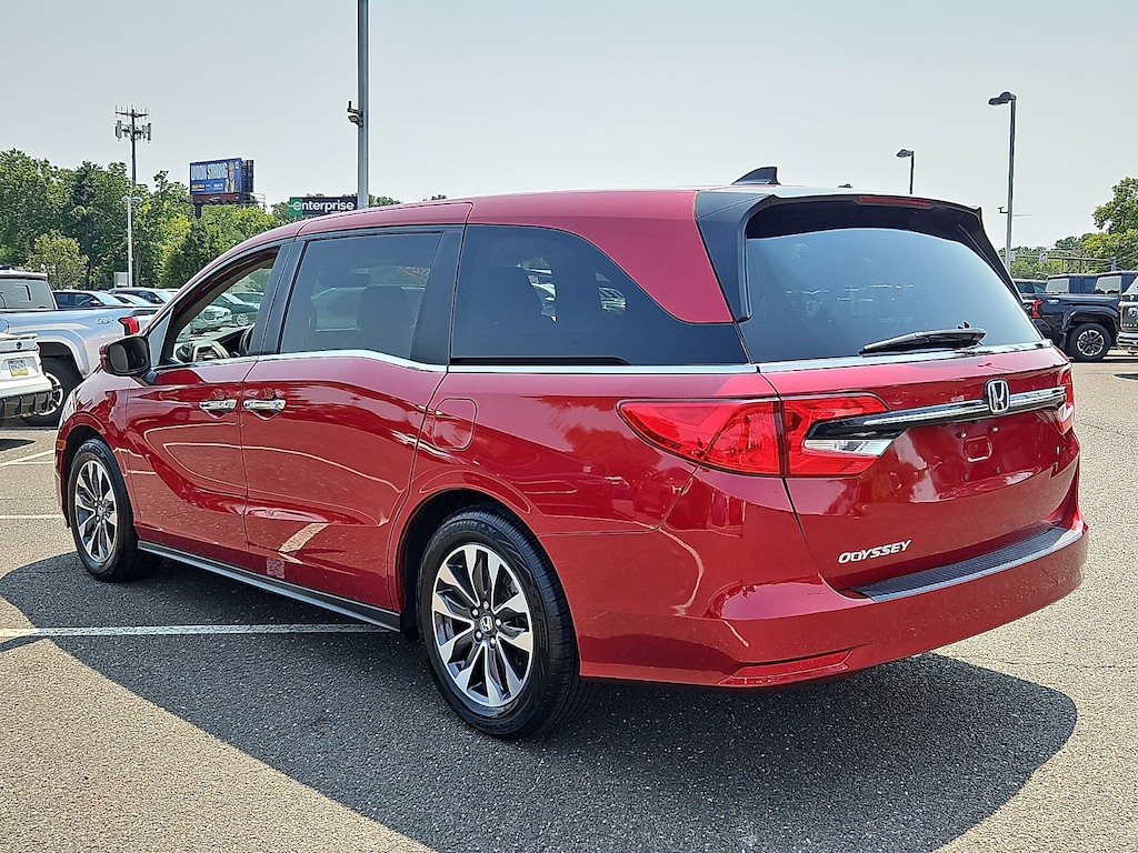 Used 2024 Honda Odyssey EX-L Van