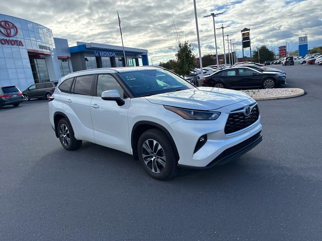 Certified 2026 Toyota Highlander XLE SUV