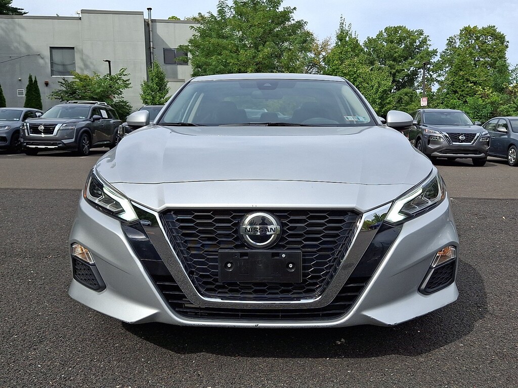 Certified 2022 Nissan Altima 2.5 SV Sedan