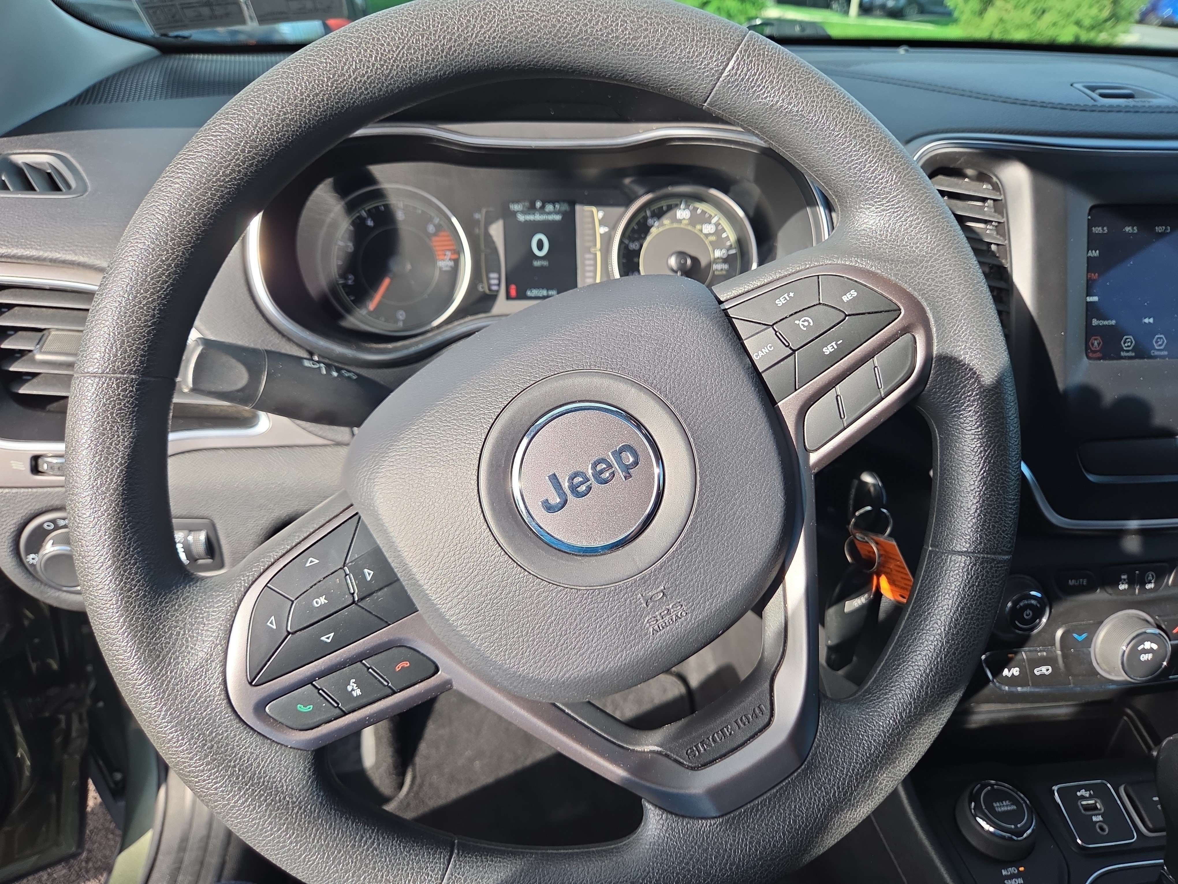 Used 2020 Jeep Cherokee Latitude SUV