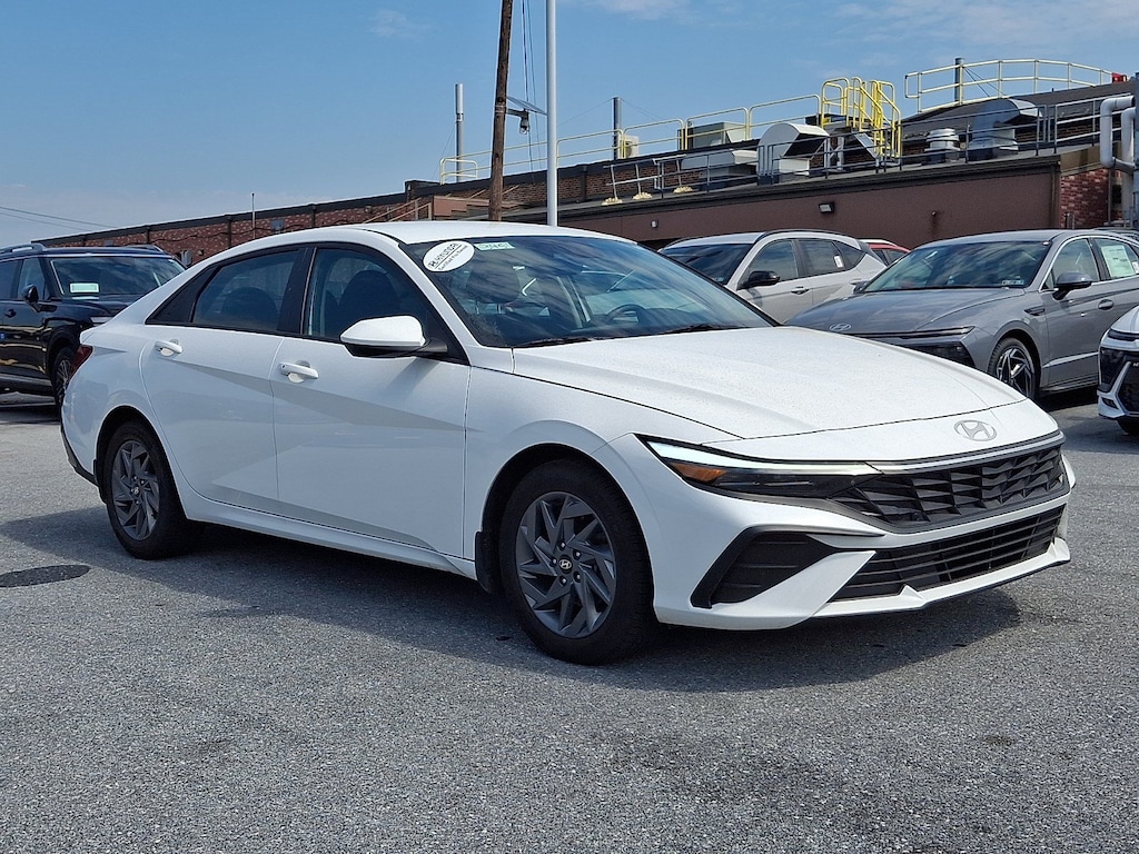 Certified 2024 Hyundai Elantra SEL Sedan