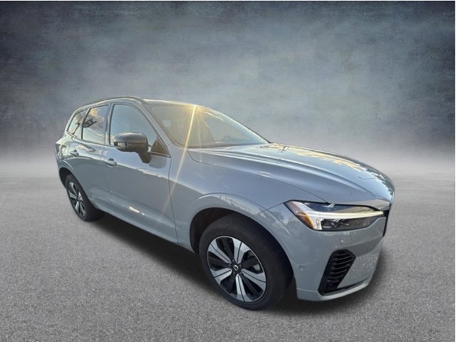 Used 2025 Volvo XC60 Plug-In Hybrid Plus SUV