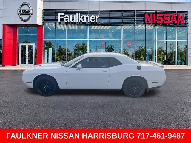 Used 2017 Dodge Challenger SXT Coupe