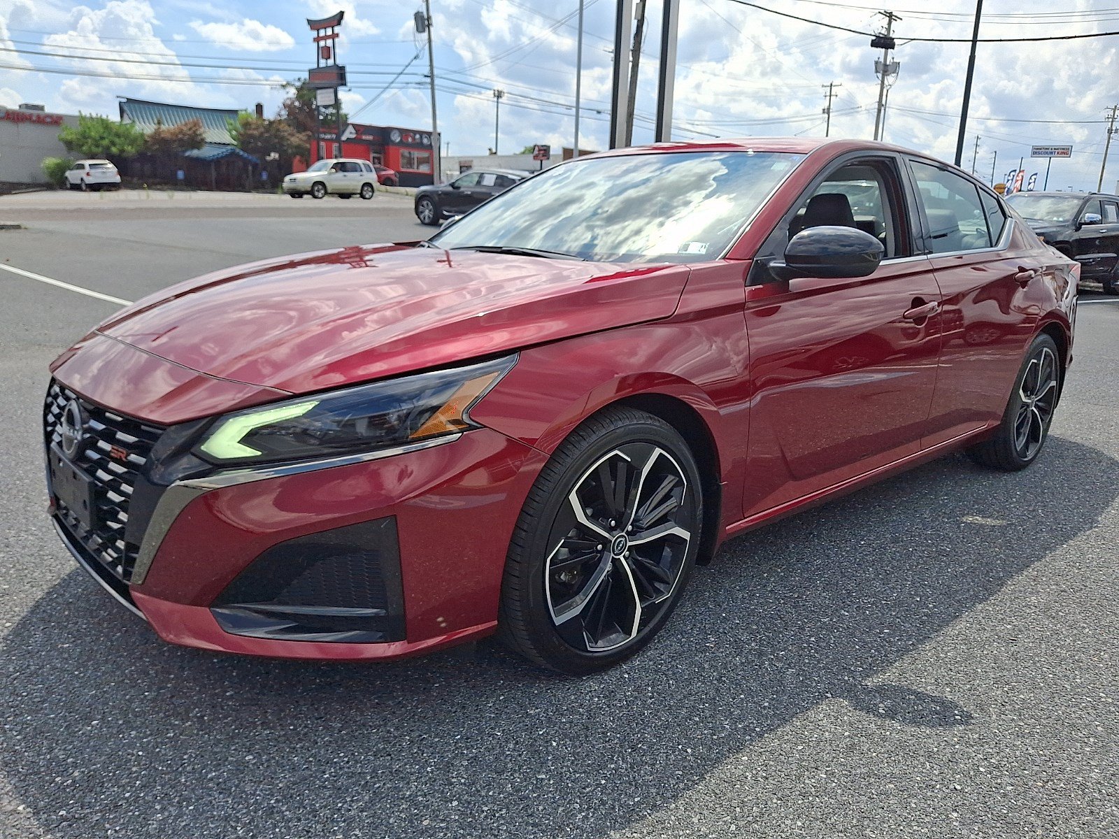 Used 2023 Nissan Altima 2.5 SR Sedan