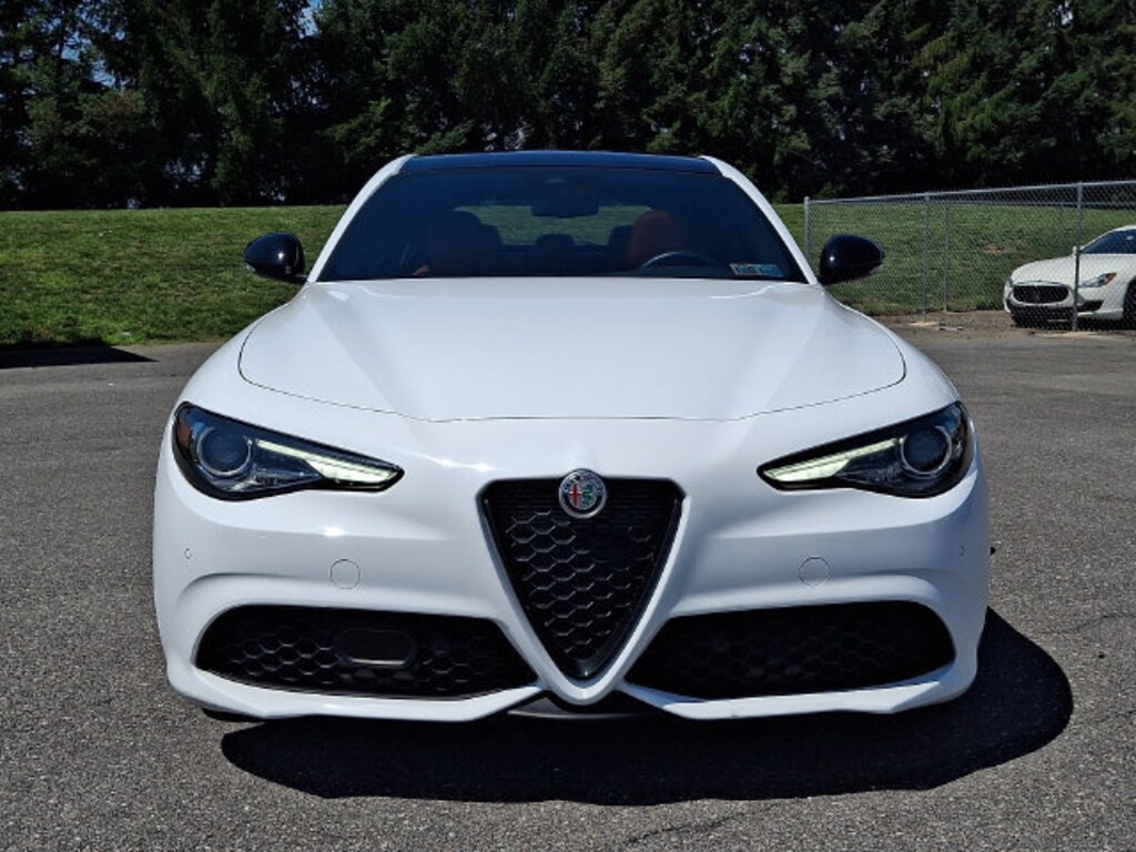 Used 2022 Alfa Romeo Giulia Veloce Sedan