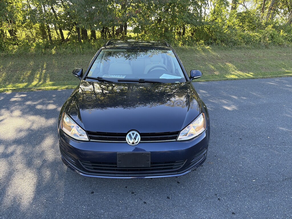 Used 2017 Volkswagen Golf Sportwagen S Wagon