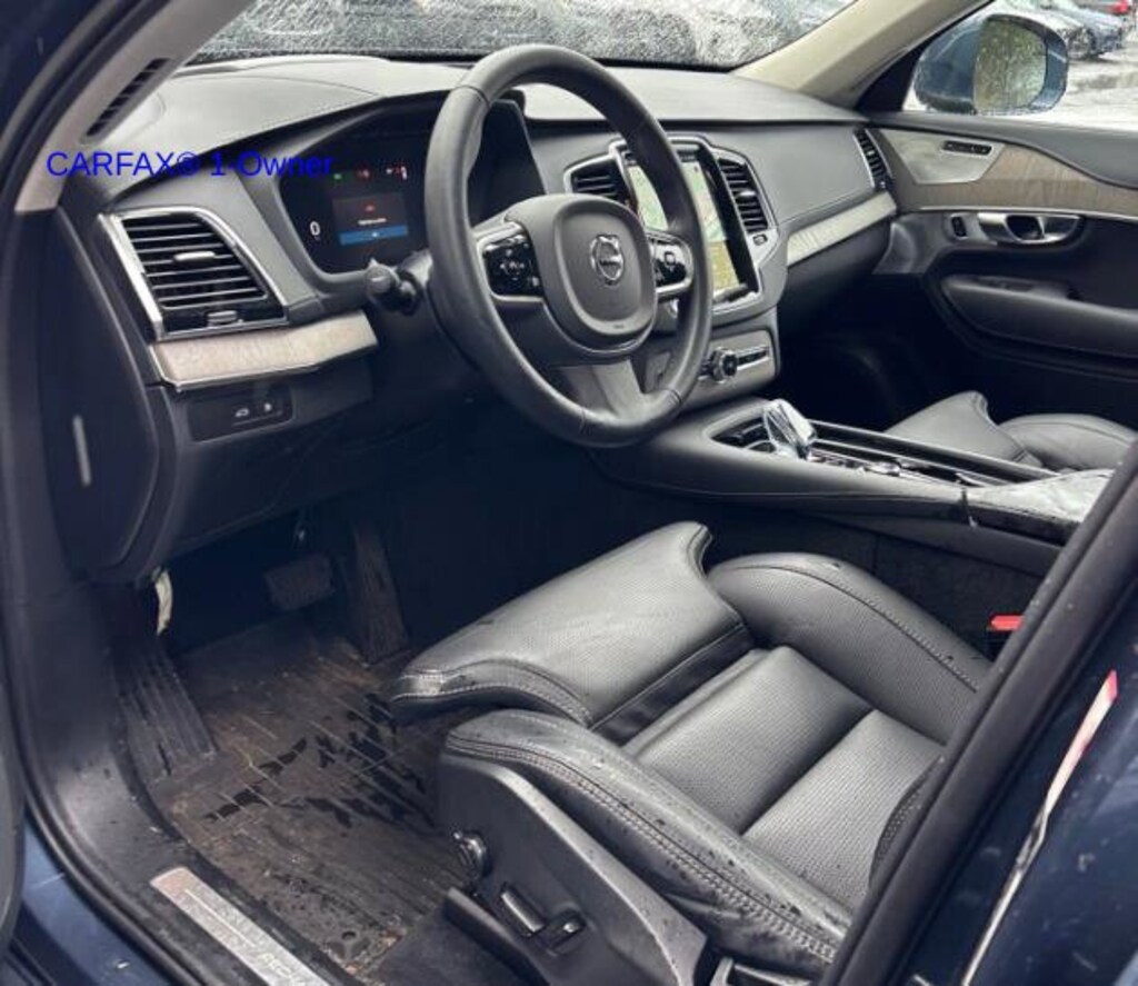 Certified 2024 Volvo XC90 Recharge Plug-In Hybrid Ultimate SUV
