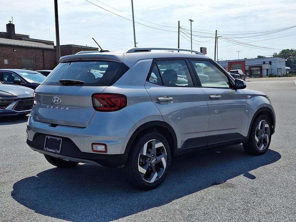 Certified 2025 Hyundai Venue SEL SUV