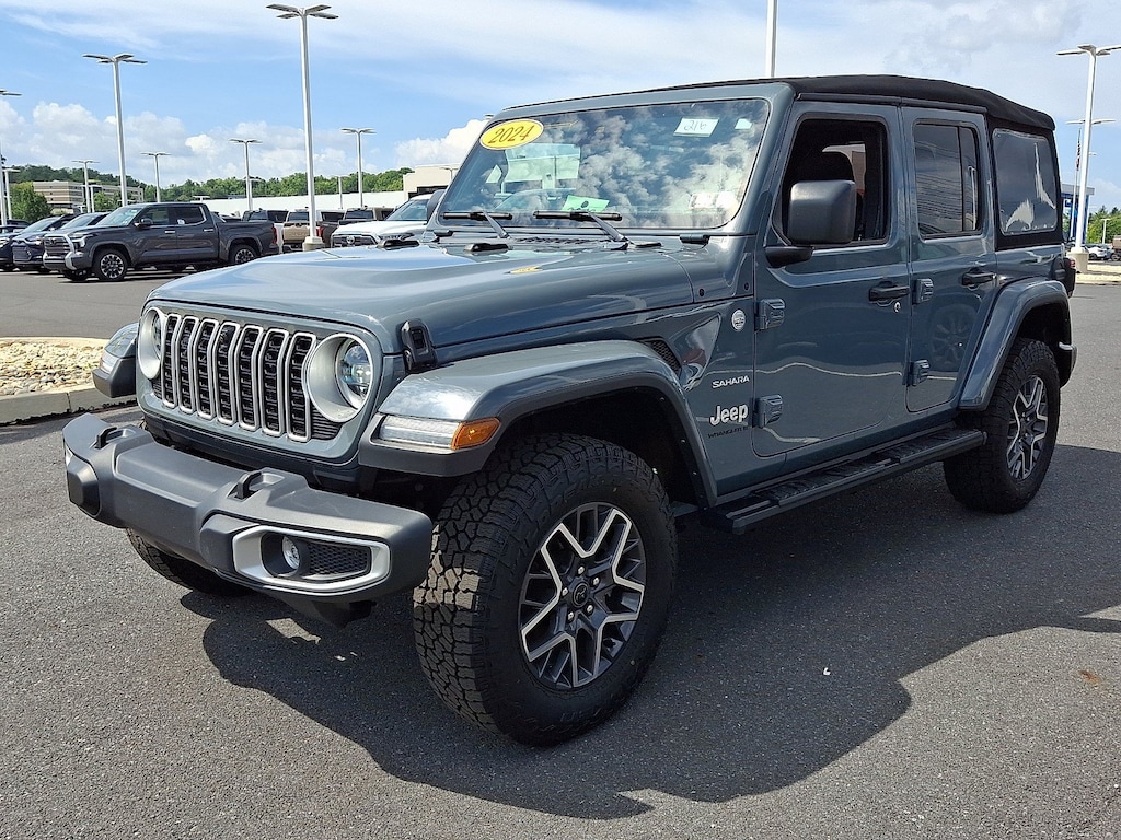Used 2024 Jeep Wrangler Sahara SUV
