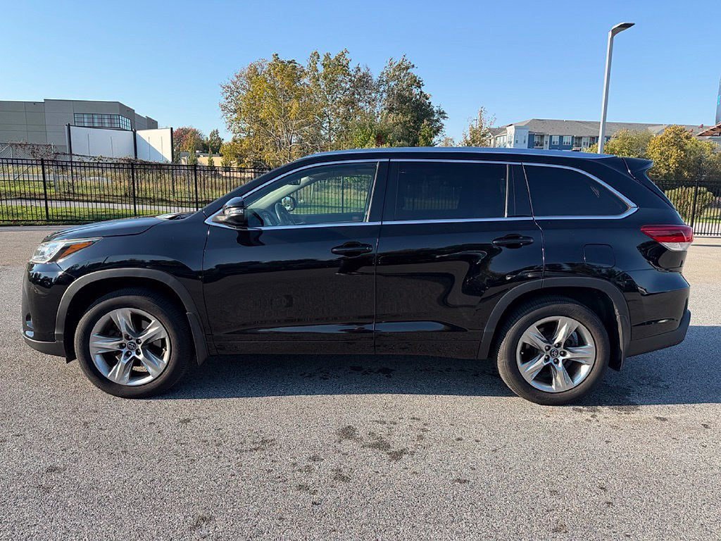 Used 2018 Toyota Highlander Limited SUV