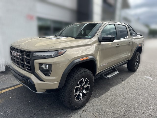2023 GMC Canyon AT4X