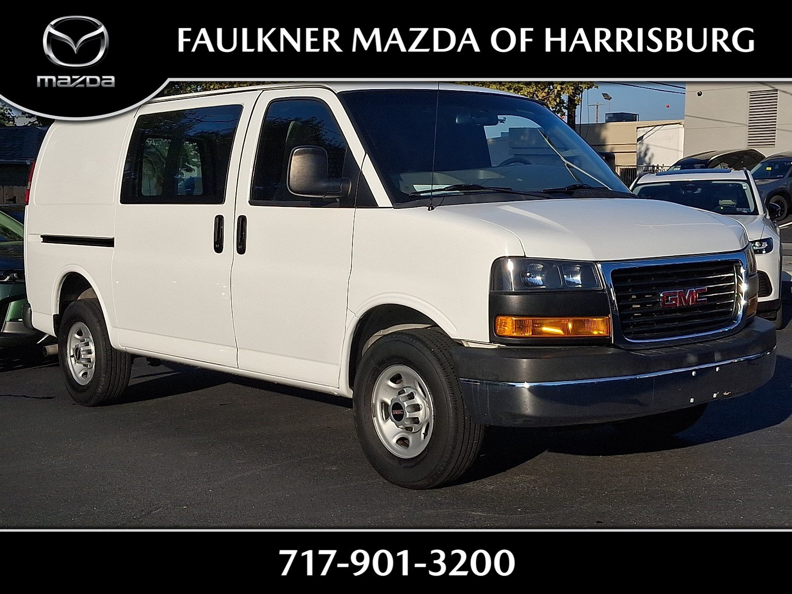 2018 GMC Savana Cargo