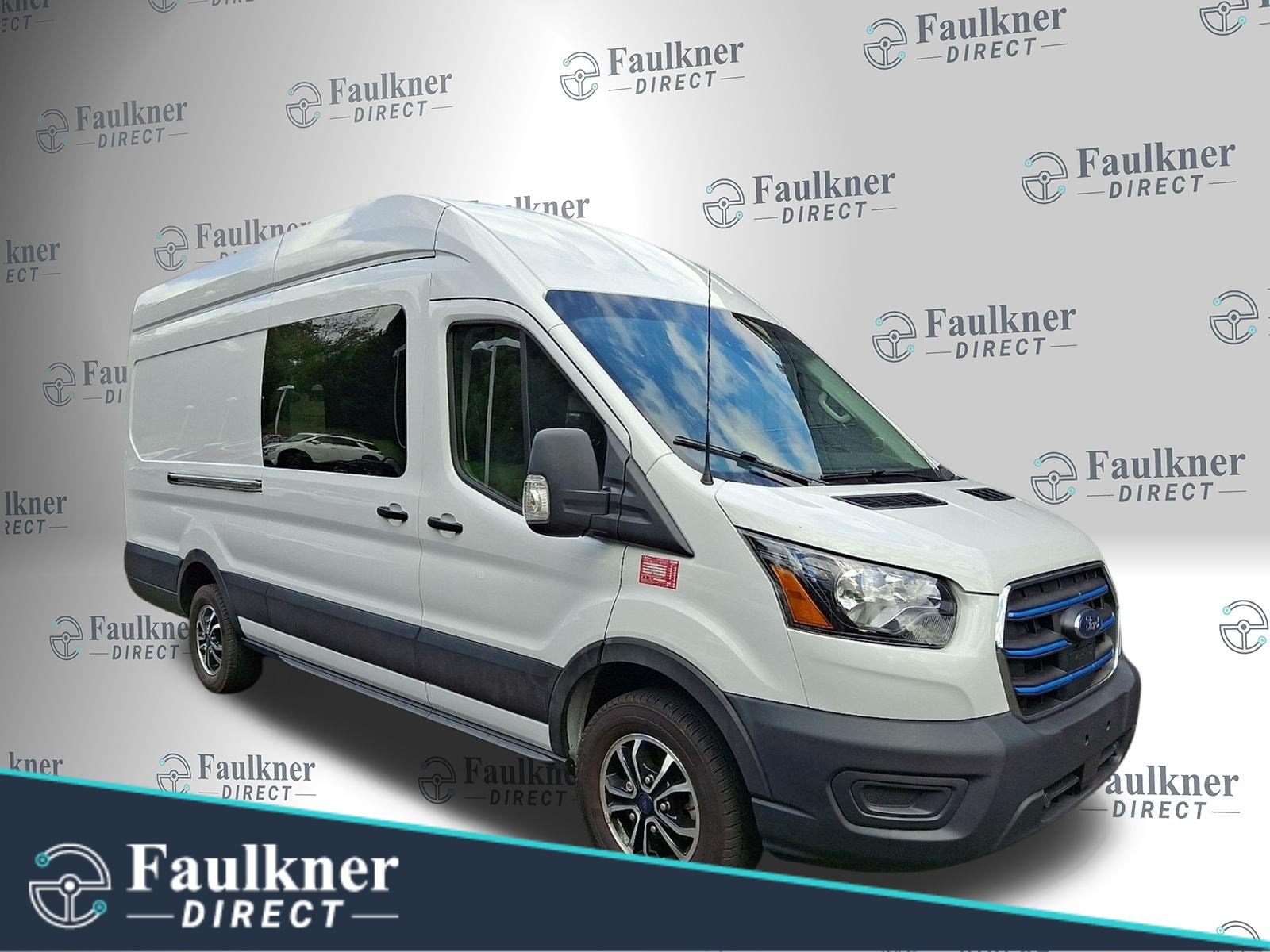 2022 Ford E-Transit Cargo Van Base