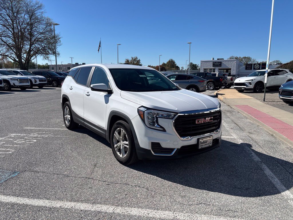 Used 2023 GMC Terrain SLE SUV