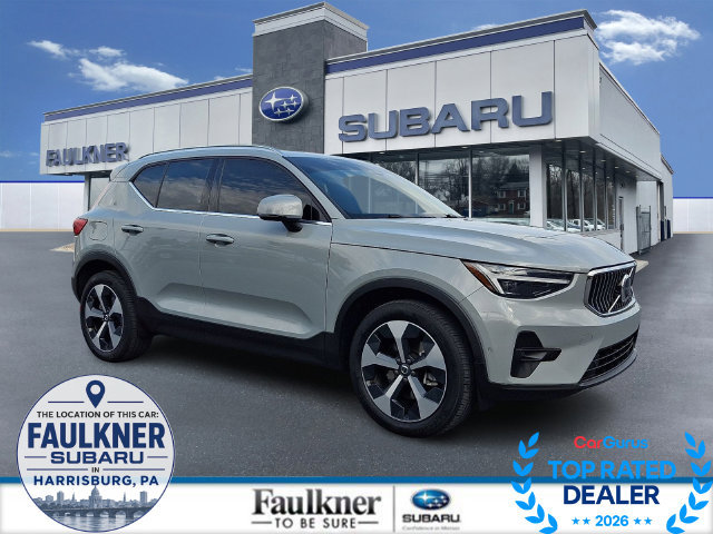 2025 Volvo XC40