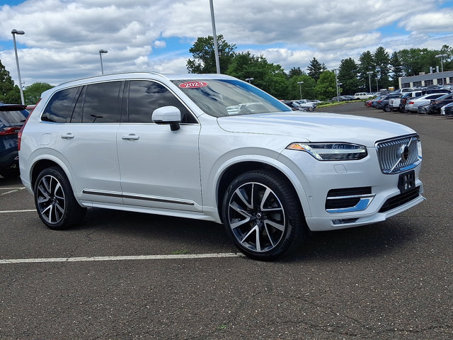 2023 Volvo XC90