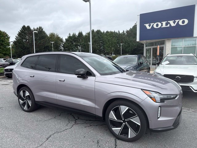 2026 Volvo EX90
