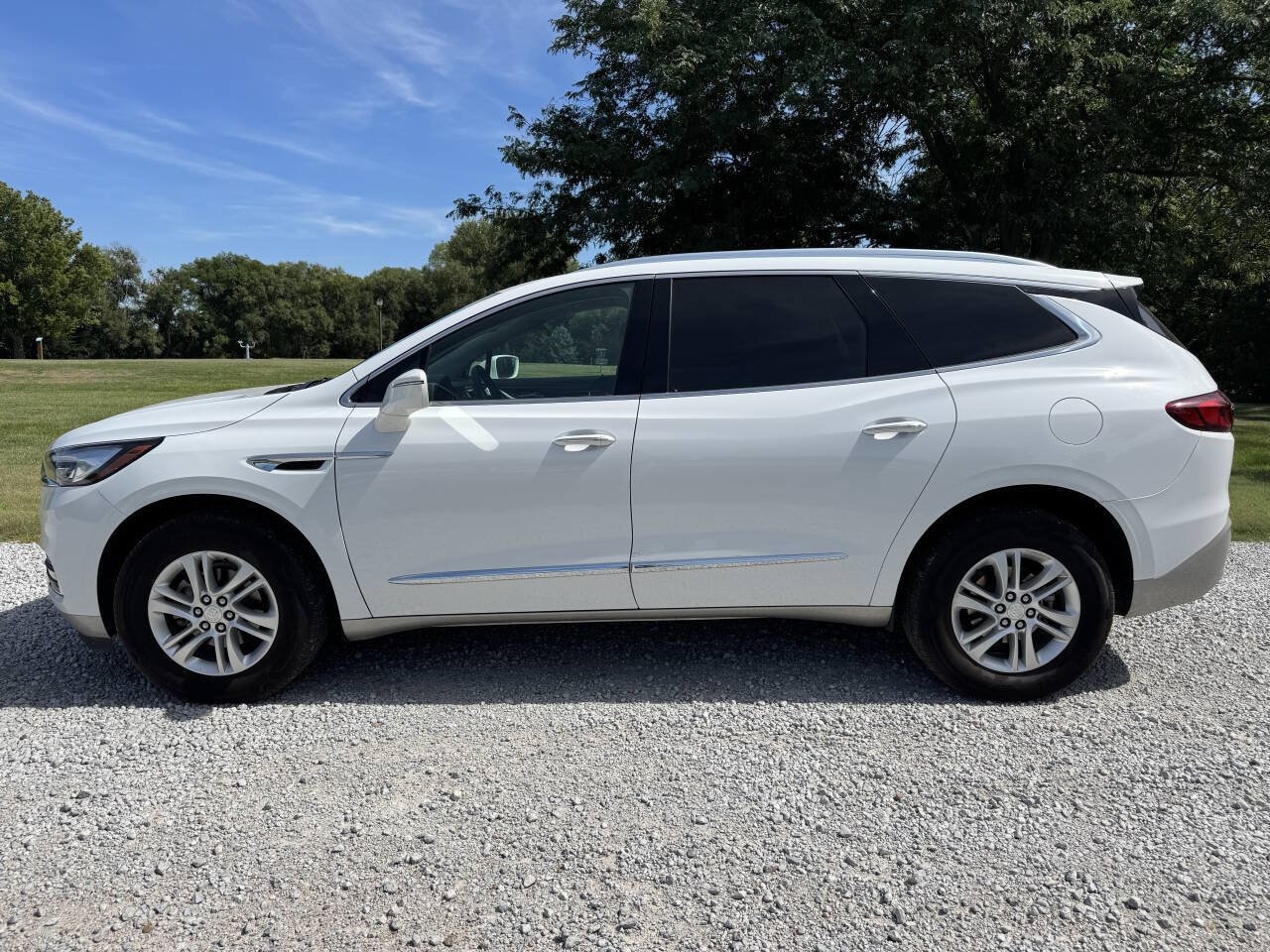 2020 Buick Enclave Essence