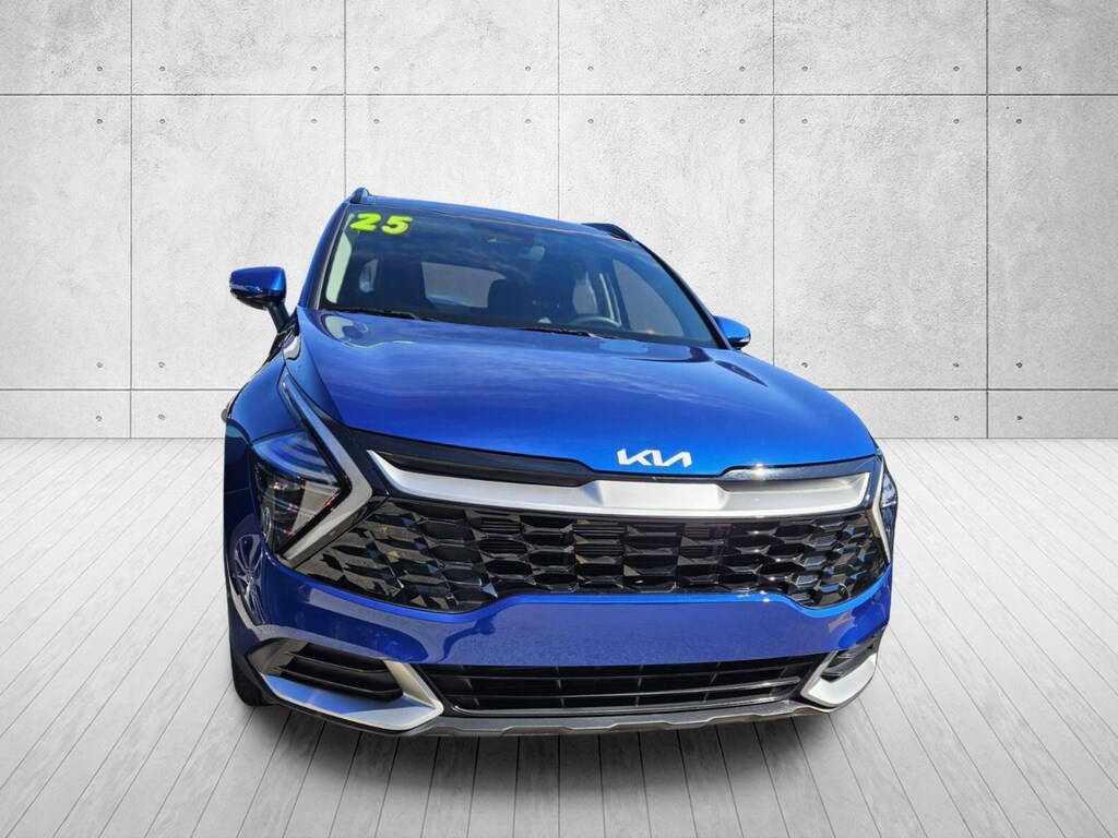 Used 2025 Kia Sportage EX SUV