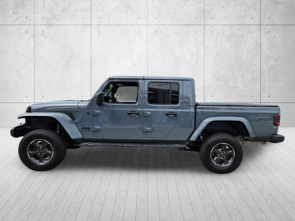 Used 2024 Jeep Gladiator Sport Truck Crew Cab