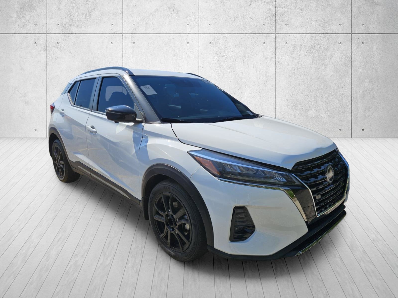 2023 Nissan Kicks