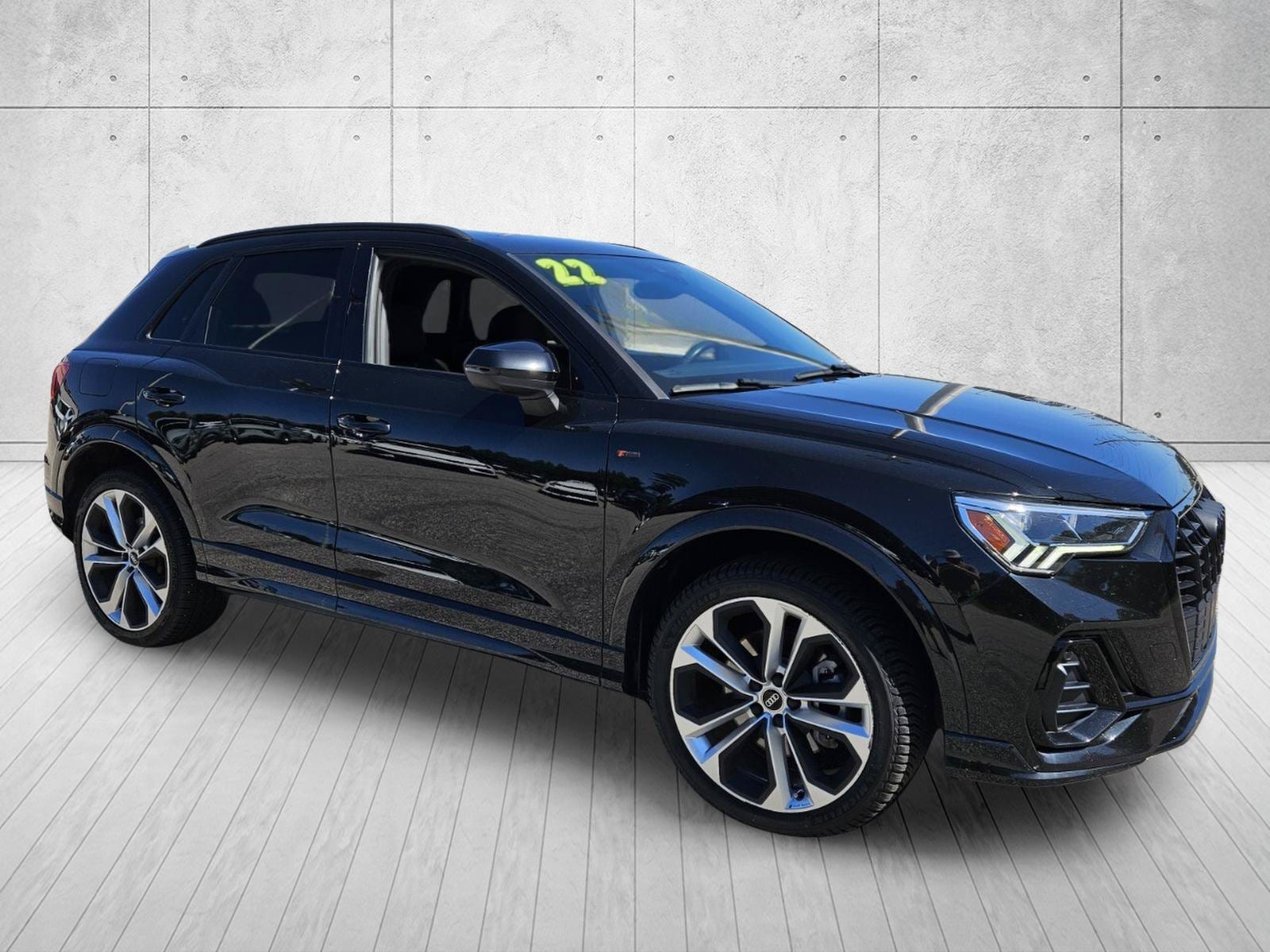 2022 Audi Q3