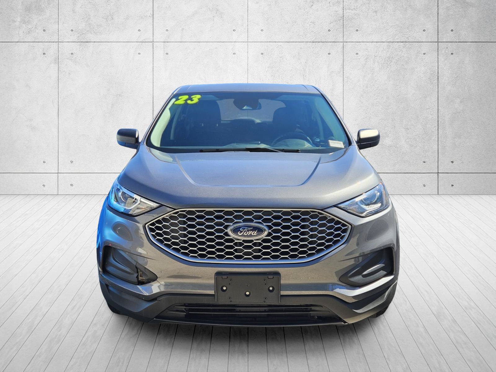 Used 2023 Ford Edge SE SUV