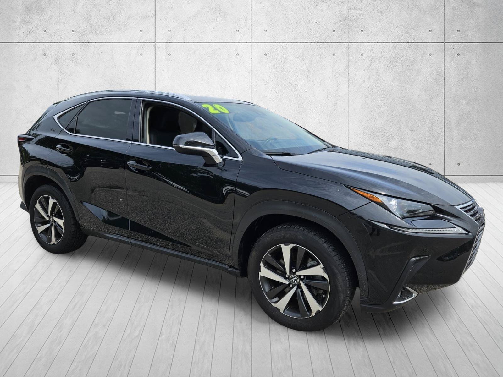  LEXUS NX 300