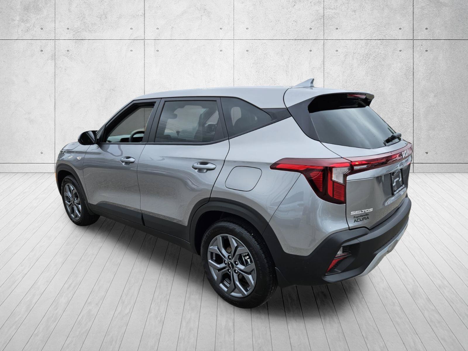 Used 2026 Kia Seltos LX SUV