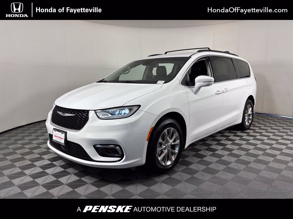  Chrysler Pacifica