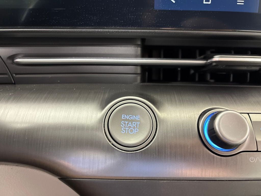2024 Hyundai Kona SEL - Photo 31