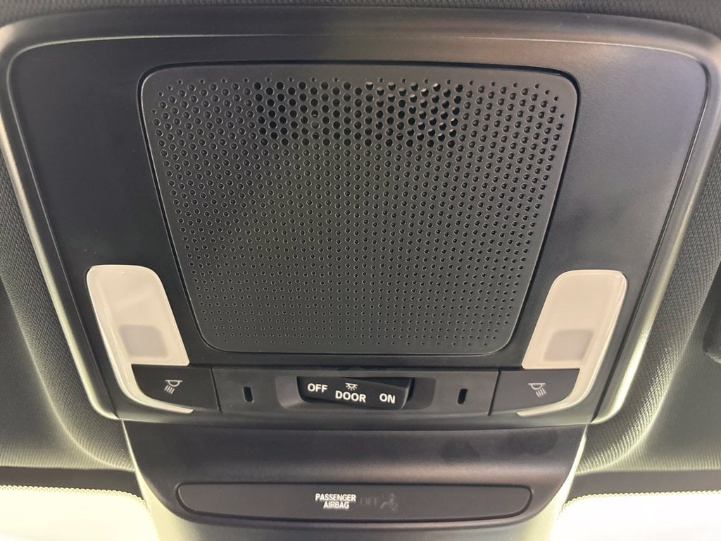 2025 Honda HR-V Sport - Photo 17