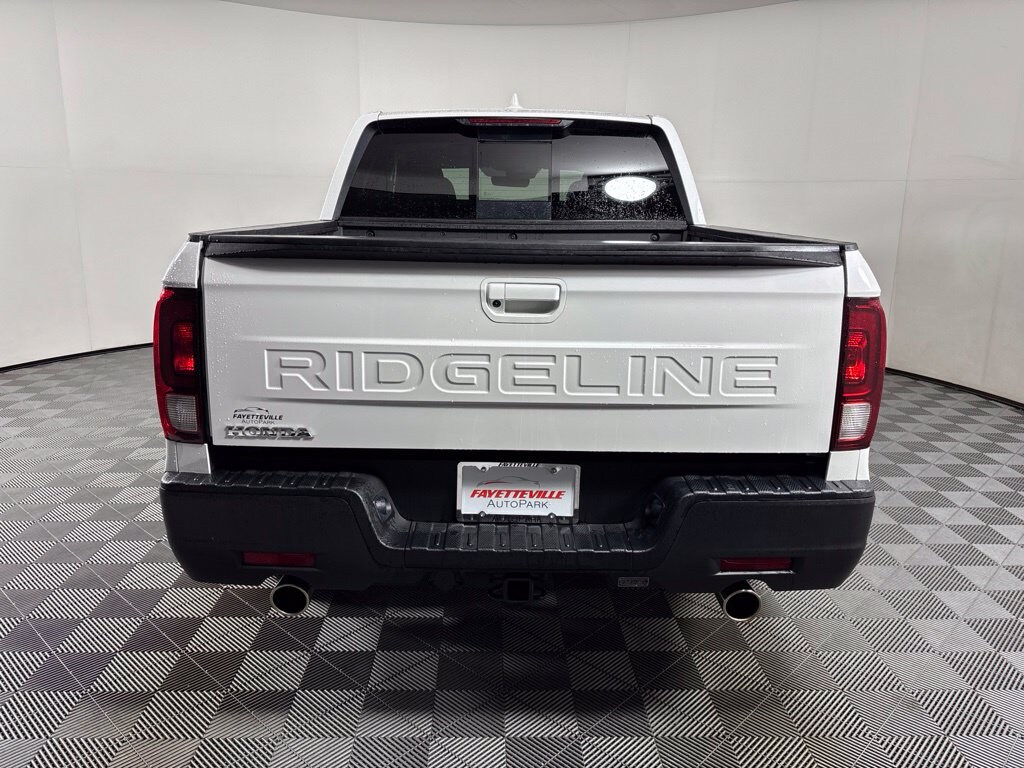 Certified 2026 Honda Ridgeline RTL Truck Crew Cab