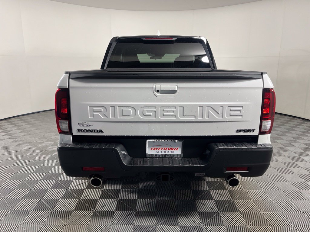 2026 Honda Ridgeline Sport - Photo 8
