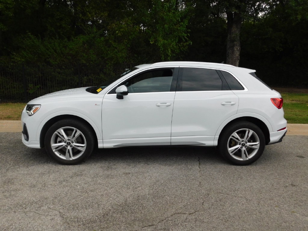 Used 2024 Audi Q3 Premium SUV