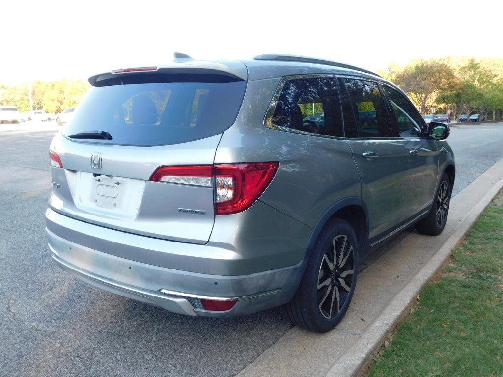 Certified 2019 Honda Pilot Touring SUV