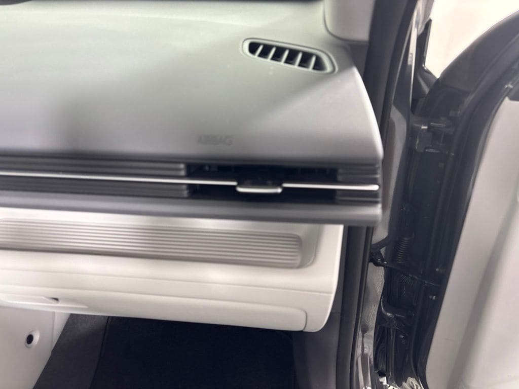 2024 Hyundai Kona SEL - Photo 11