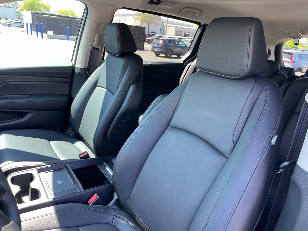 2026 Honda Odyssey EX-L - Photo 24