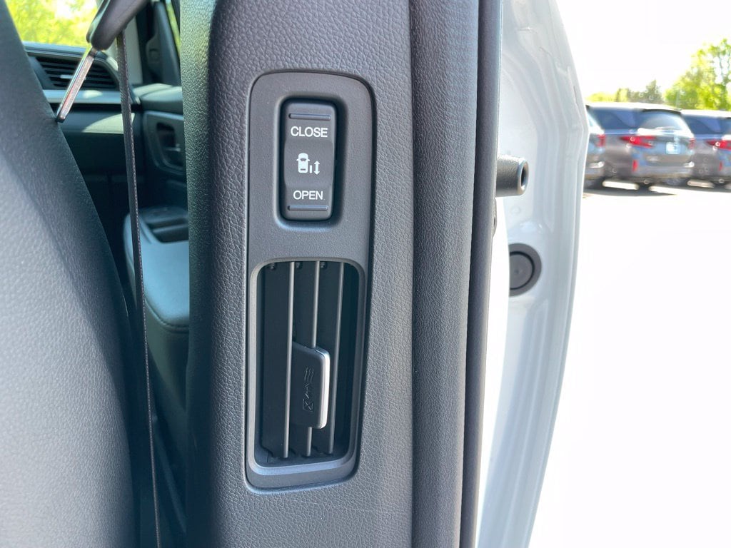 2026 Honda Odyssey EX-L - Photo 36