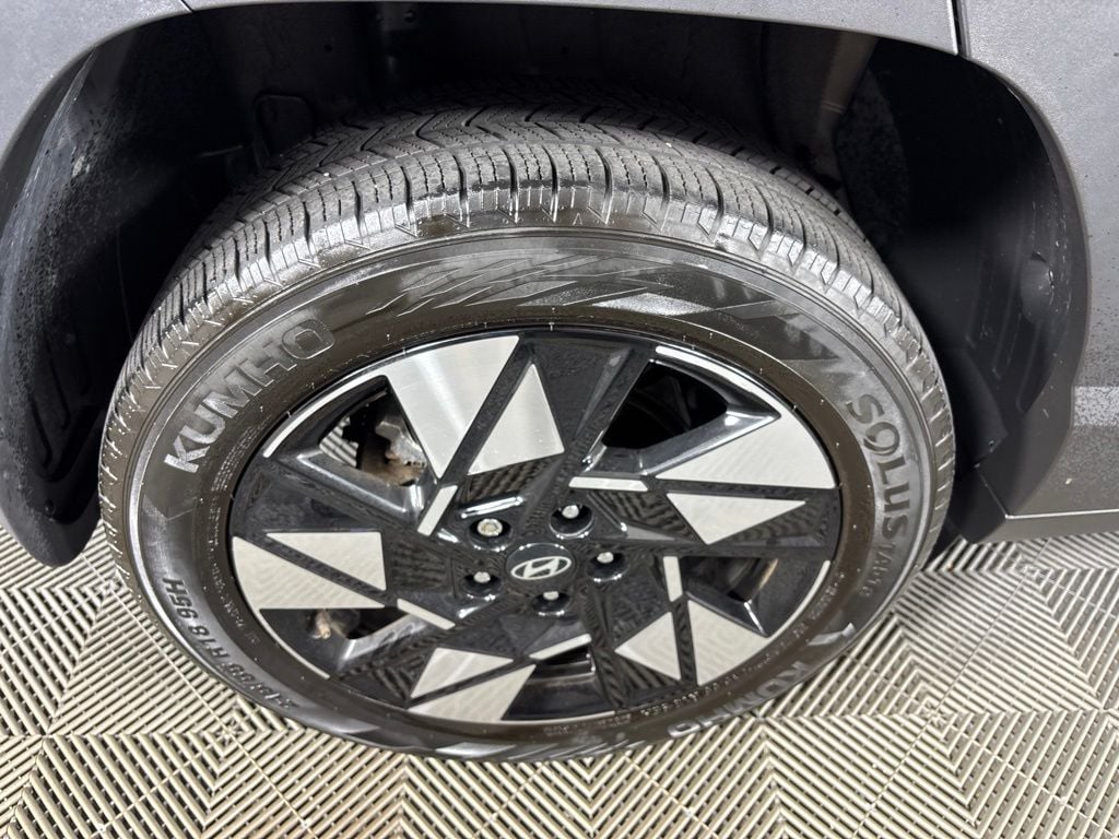 2024 Hyundai Kona SEL - Photo 18